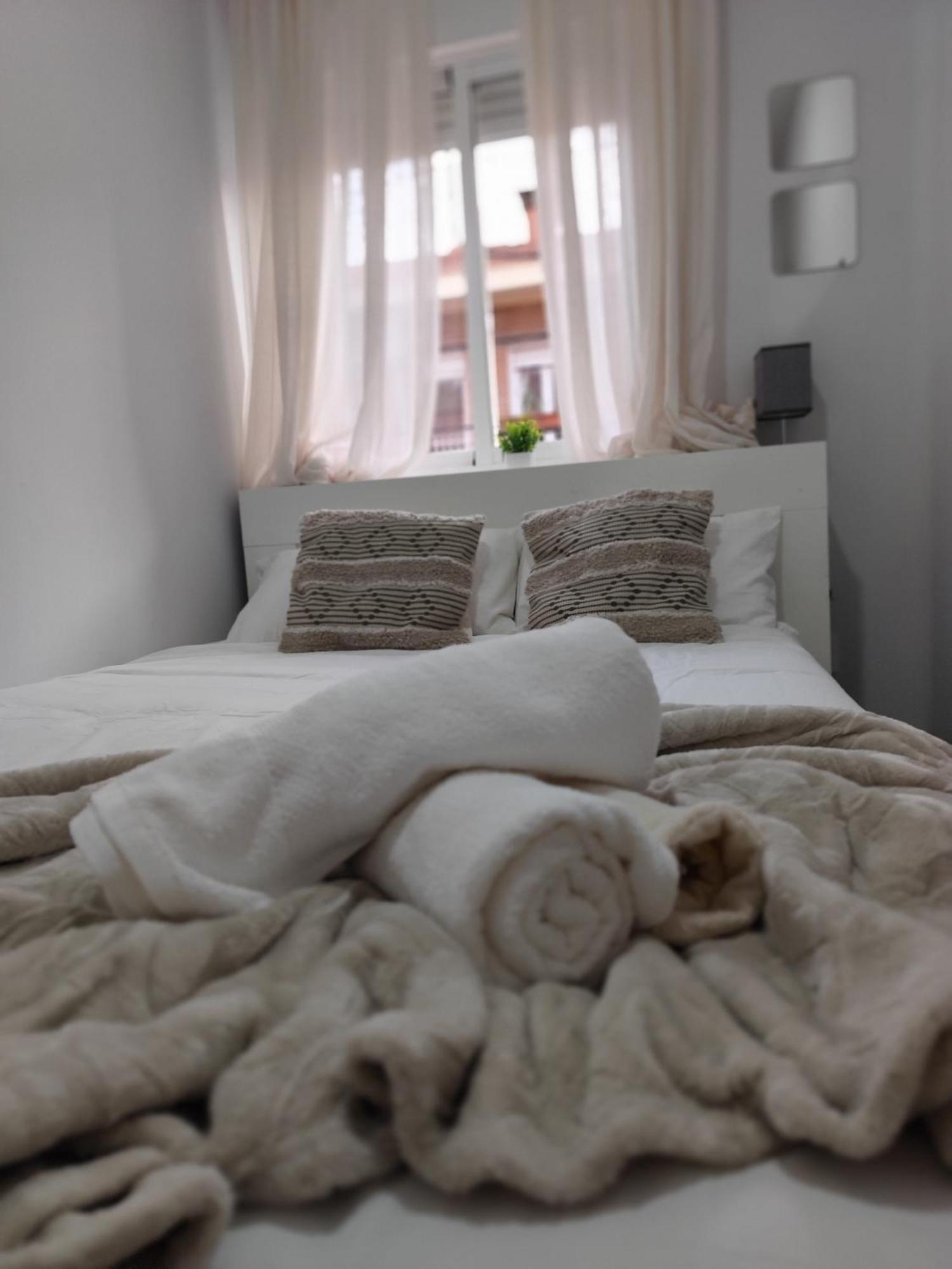 Cozy Apartment In The Heart Of Madrid Eksteriør billede