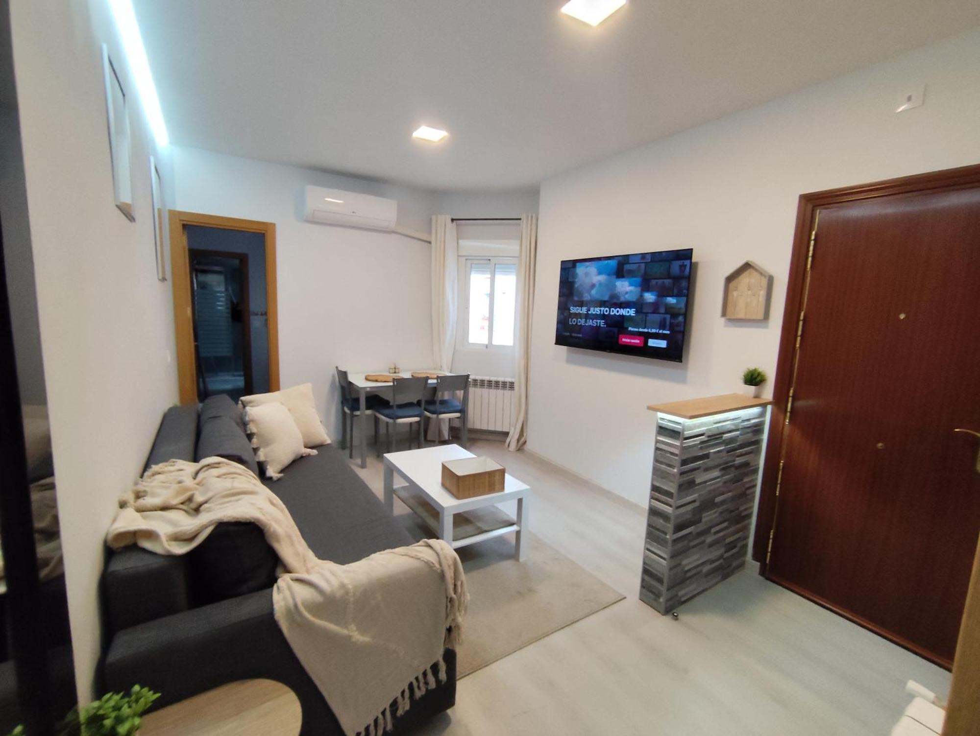 Cozy Apartment In The Heart Of Madrid Eksteriør billede