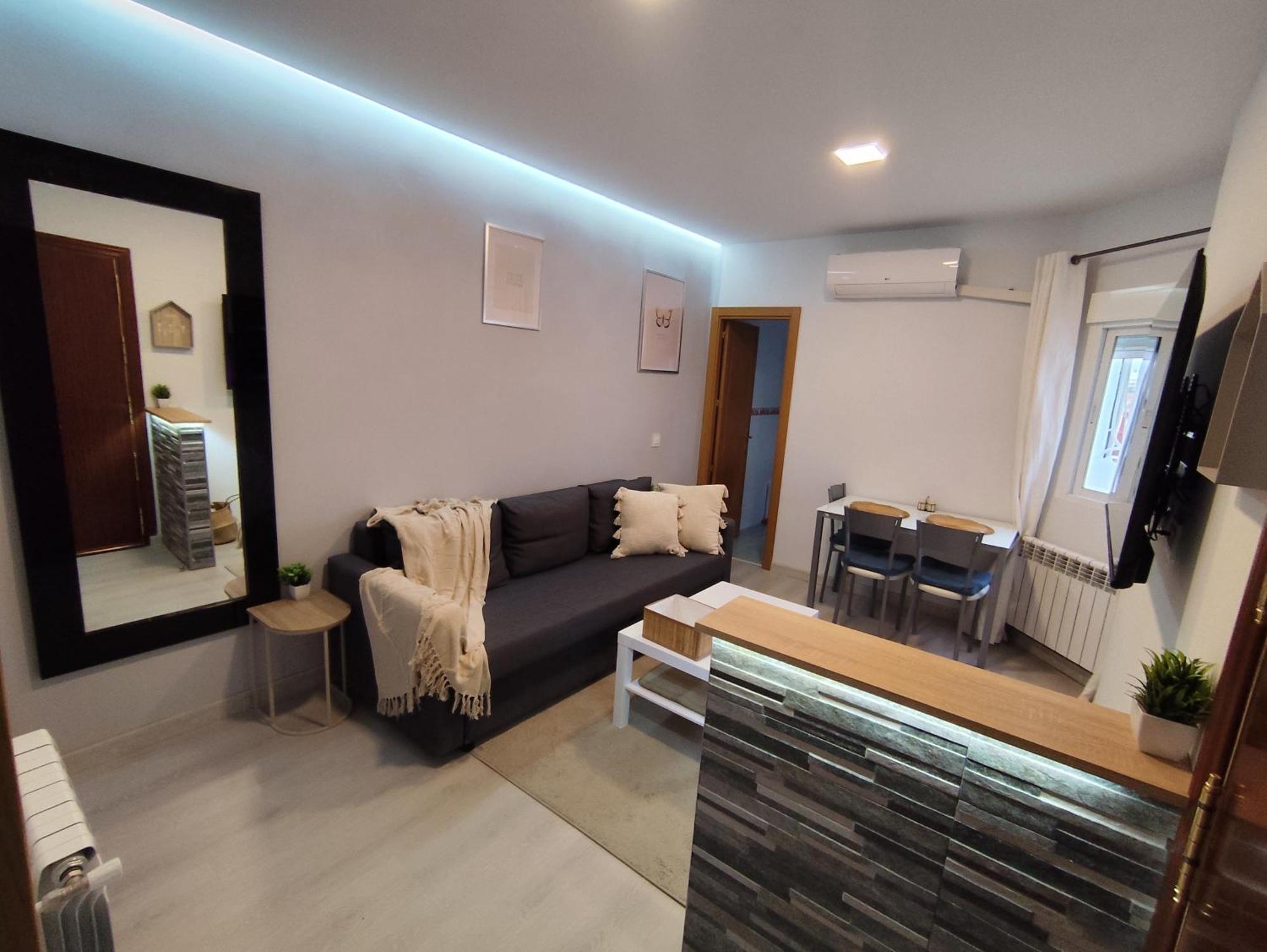 Cozy Apartment In The Heart Of Madrid Eksteriør billede